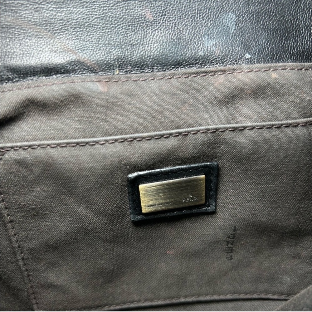 Authentic Fendi patent leather brown B-Bag - Picture 13 of 15